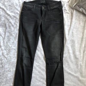 Black skinny jeans